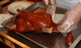 烤鸭爆料视频,烤鸭大师现场爆料，独家技艺大公开！