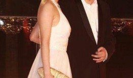 女明星深夜爆料图片视频,女明星爆料图片视频背后的真相