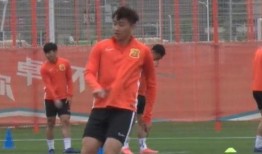 西班牙球员爆料视频最新,最新爆料视频揭露足坛内幕